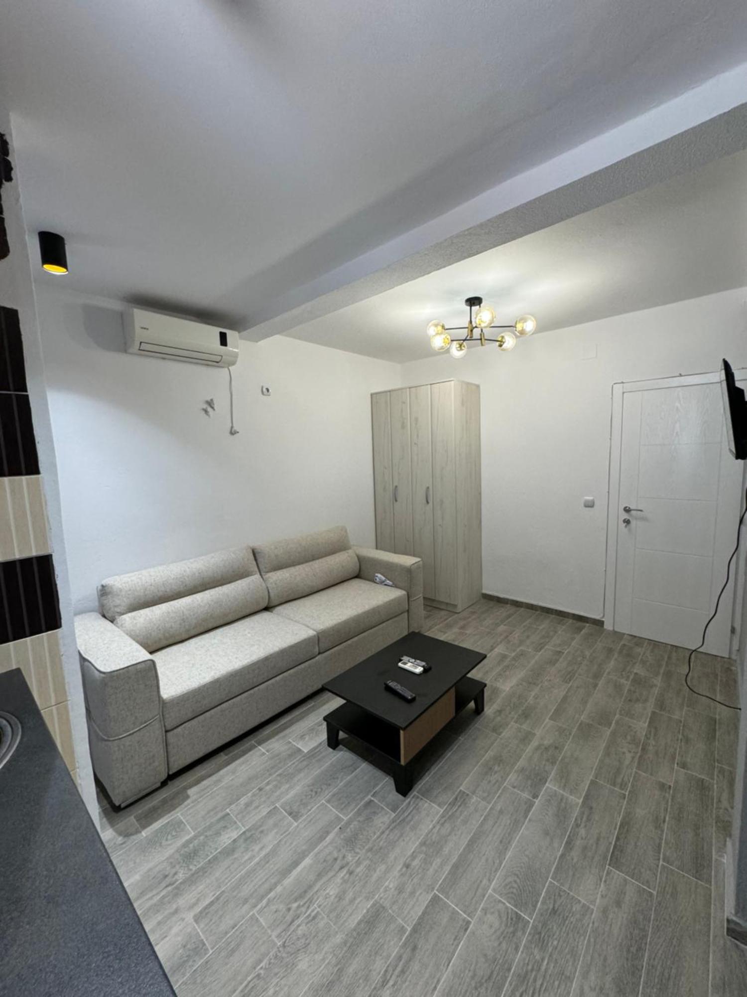 אולסינץ' Etna Apartments מראה חיצוני תמונה