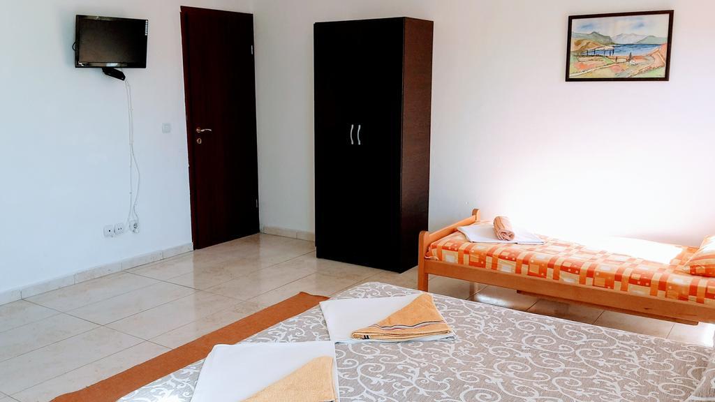 אולסינץ' Etna Apartments מראה חיצוני תמונה