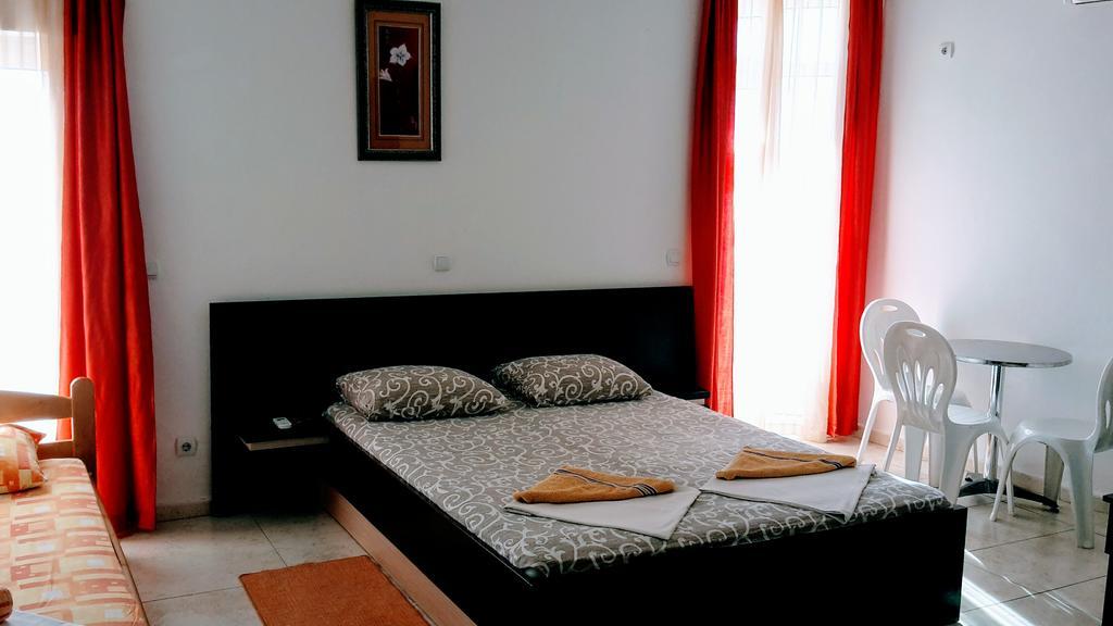 אולסינץ' Etna Apartments מראה חיצוני תמונה