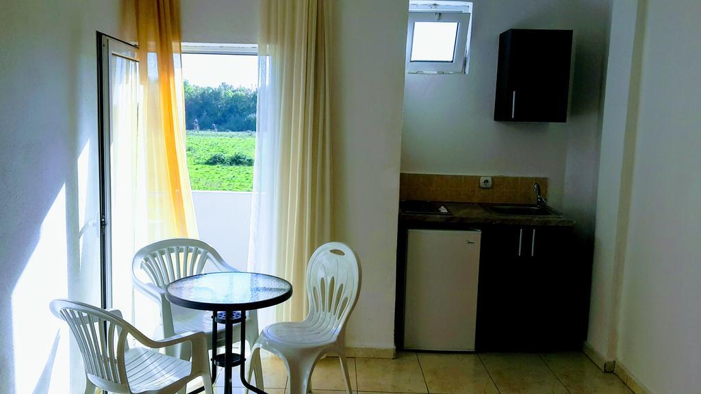 אולסינץ' Etna Apartments מראה חיצוני תמונה