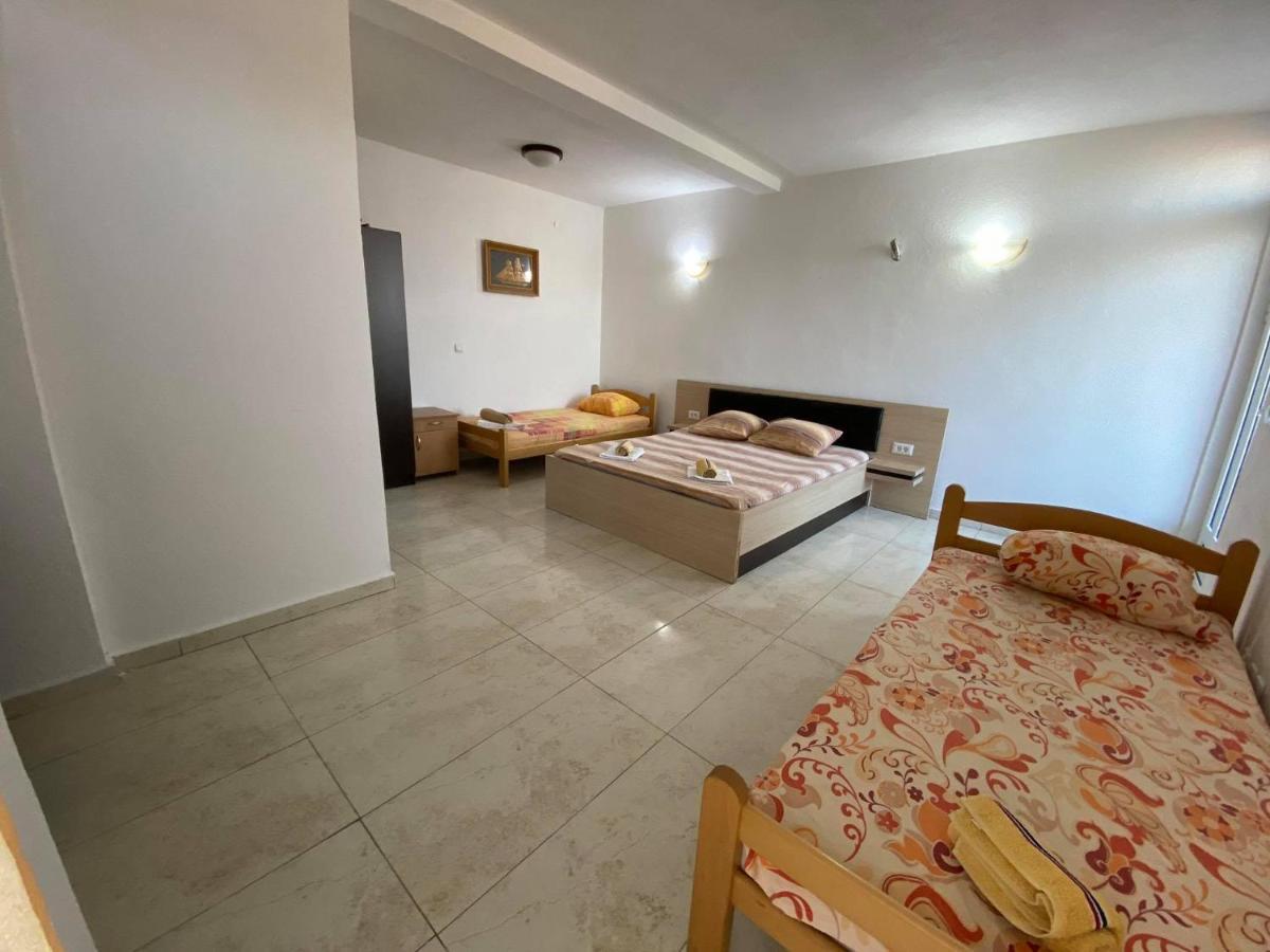 אולסינץ' Etna Apartments מראה חיצוני תמונה